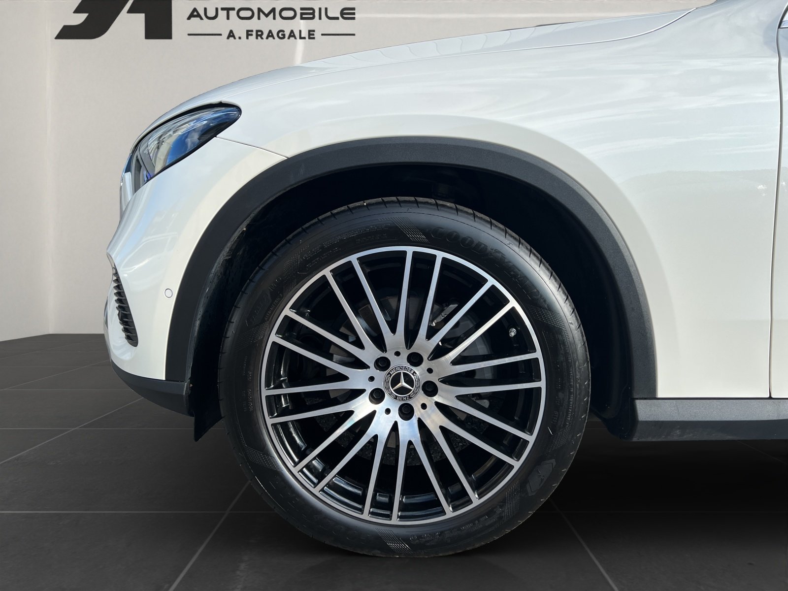 MERCEDES-BENZ GLC 220 d Avantgarde 4matic, Mild-Hybrid Diesel/Electric, Second hand / Used, Automatic - 6