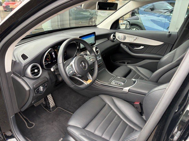 MERCEDES-BENZ GLC 220 d AMG Line 4Matic 9G-Tronic, Diesel, Occasion / Gebraucht, Automatik - 4