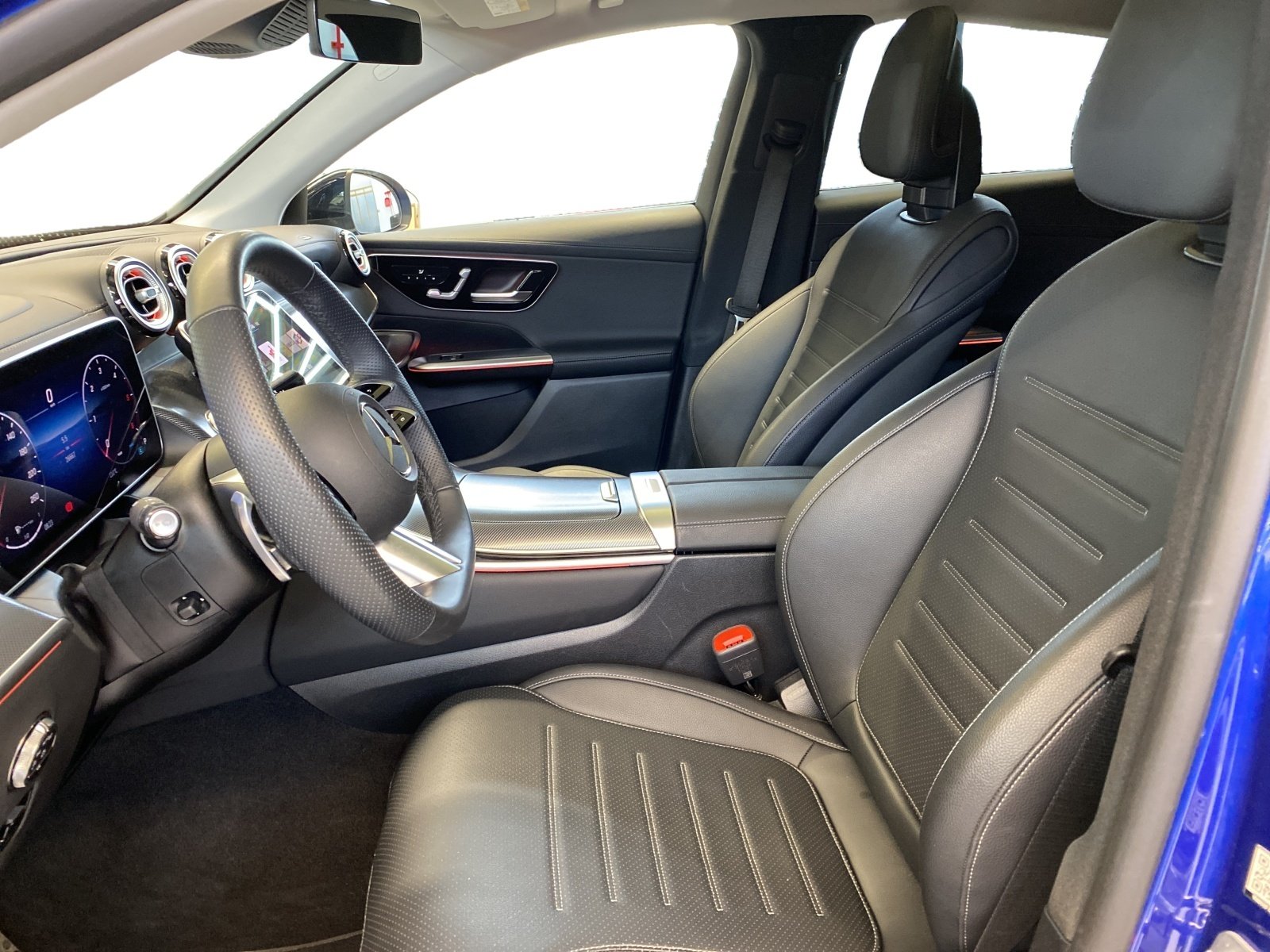 MERCEDES-BENZ GLC 220 d Coupé AMG Line, Mild-Hybrid Diesel/Electric, Second hand / Used, Automatic - 7