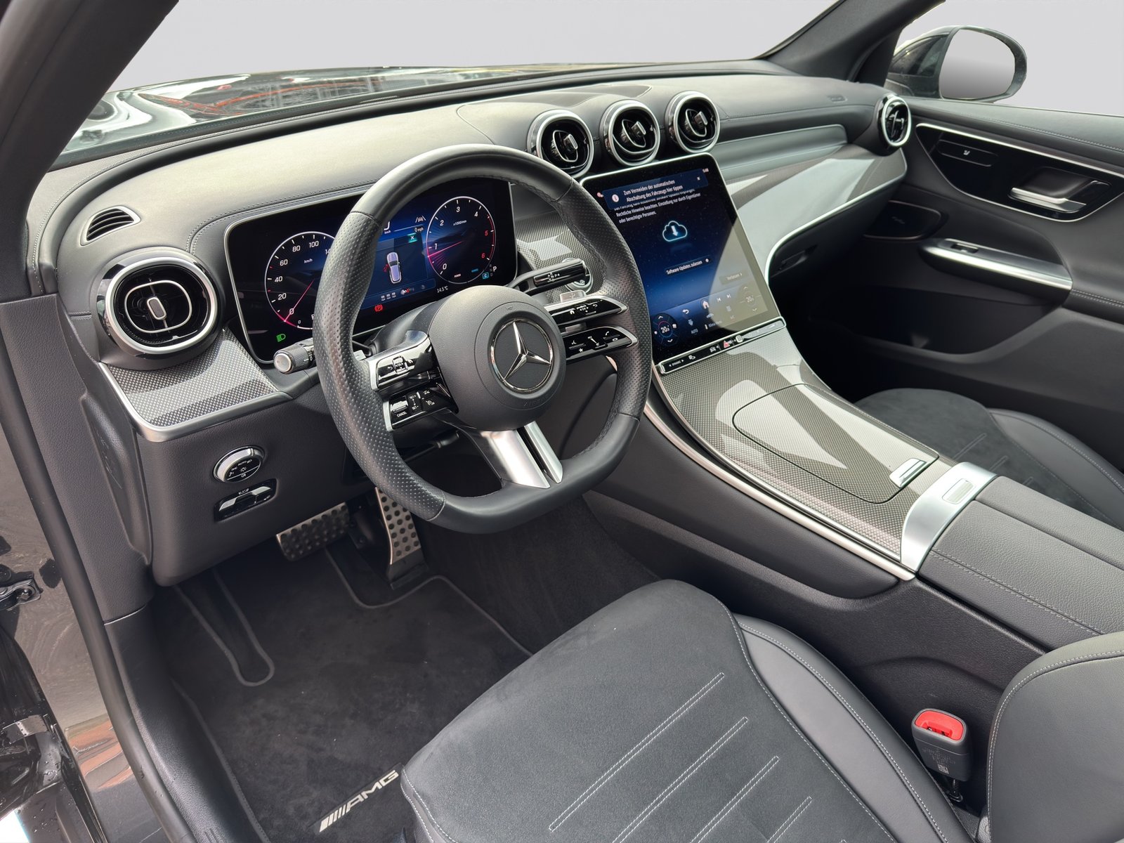 MERCEDES-BENZ GLC 220 d 4Matic AMG Night 9G-Tronic, Mild-Hybrid Diesel/Electric, Second hand / Used, Automatic - 7