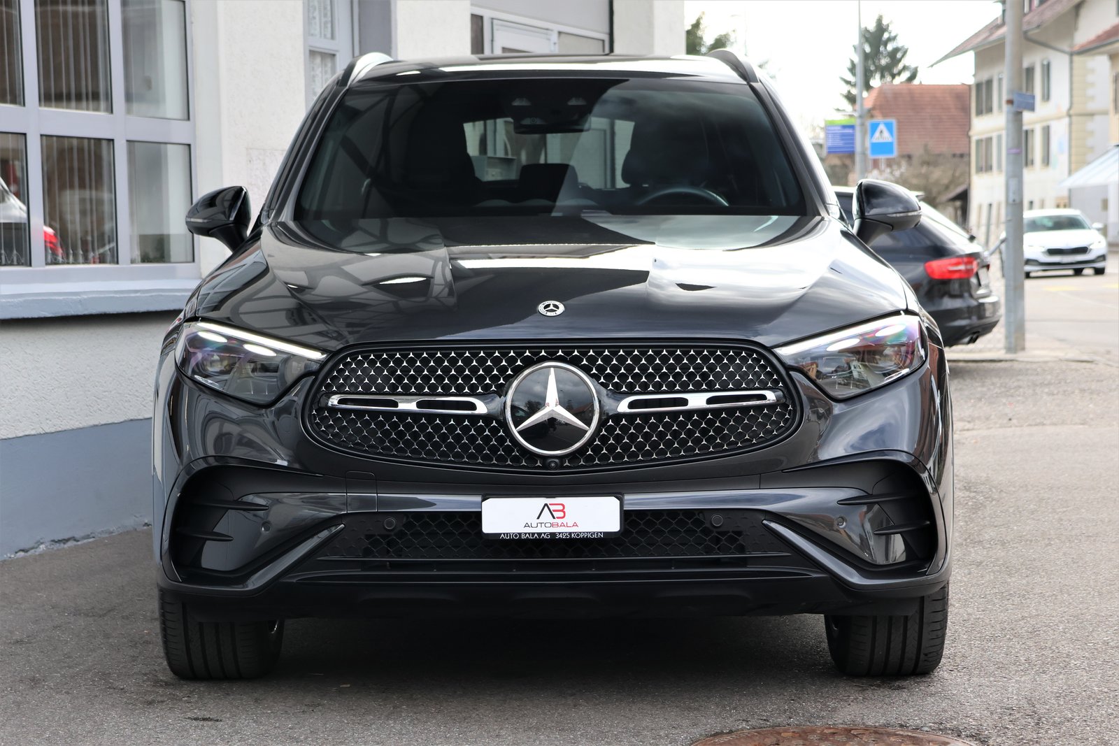 MERCEDES-BENZ GLC 220 d 4Matic 9G-Tronic AMG-Line (CH) MSI+, Mild-Hybrid Diesel/Elektro, Occasion / Gebraucht, Automatik - 2