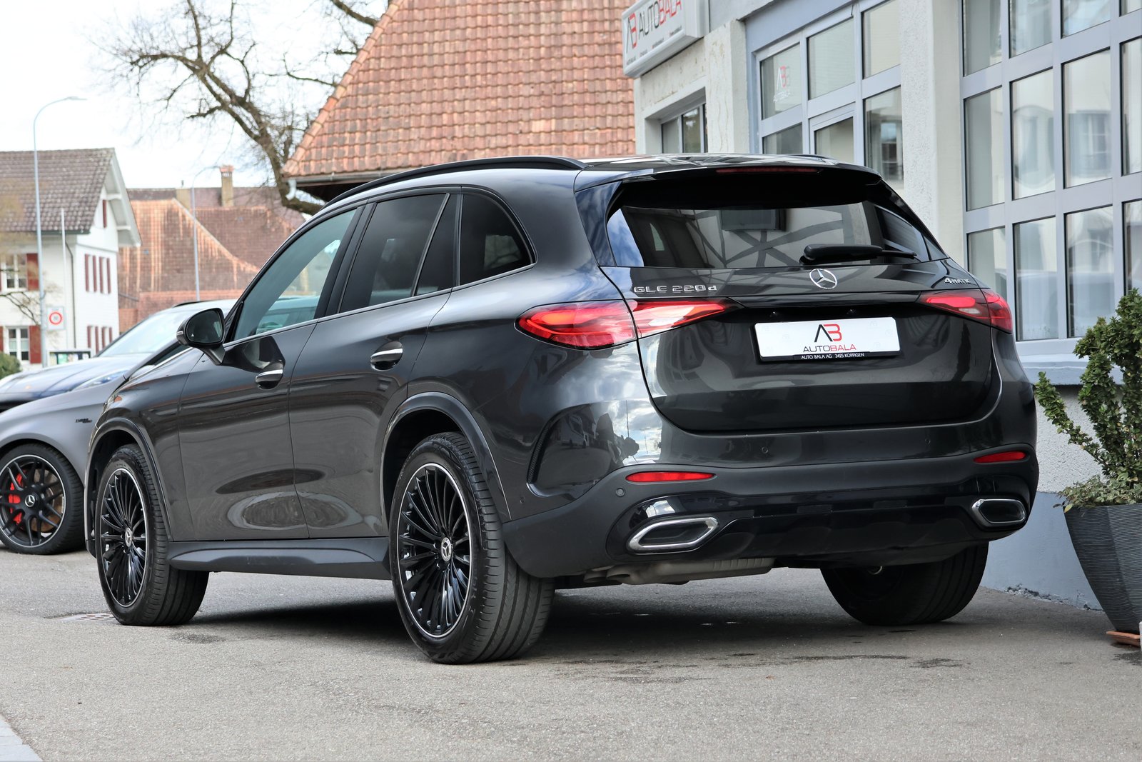 MERCEDES-BENZ GLC 220 d 4Matic 9G-Tronic AMG-Line (CH) MSI+, Mild-Hybrid Diesel/Elektro, Occasion / Gebraucht, Automatik - 3