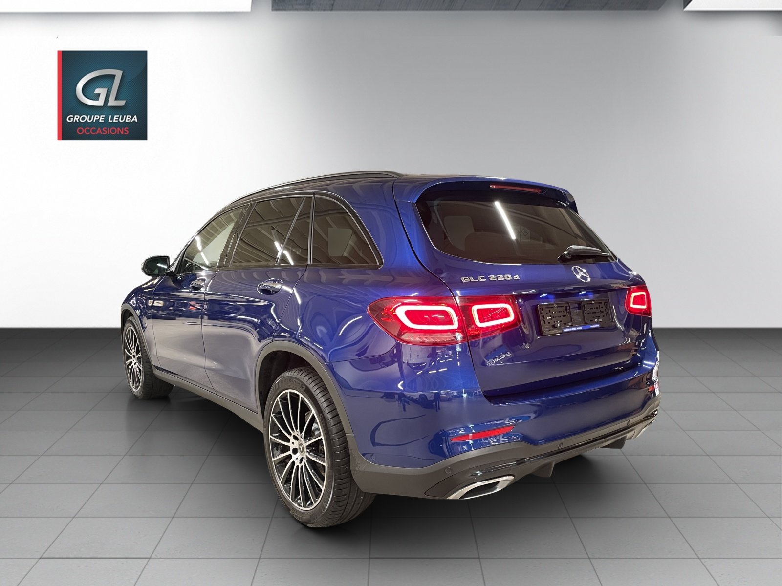 MERCEDES-BENZ GLC 220 d AMG Line 4Matic, Diesel, Second hand / Used, Automatic - 4