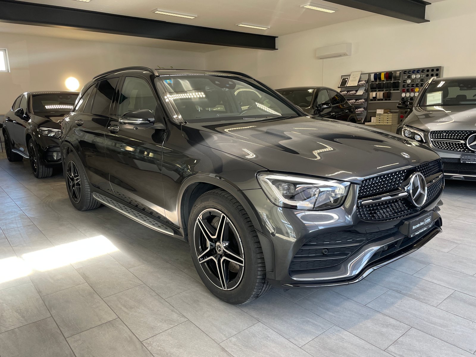 MERCEDES-BENZ GLC 220 d AMG Line 4Matic 9G-Tronic, Diesel, Occasion / Utilisé, Automatique - 3