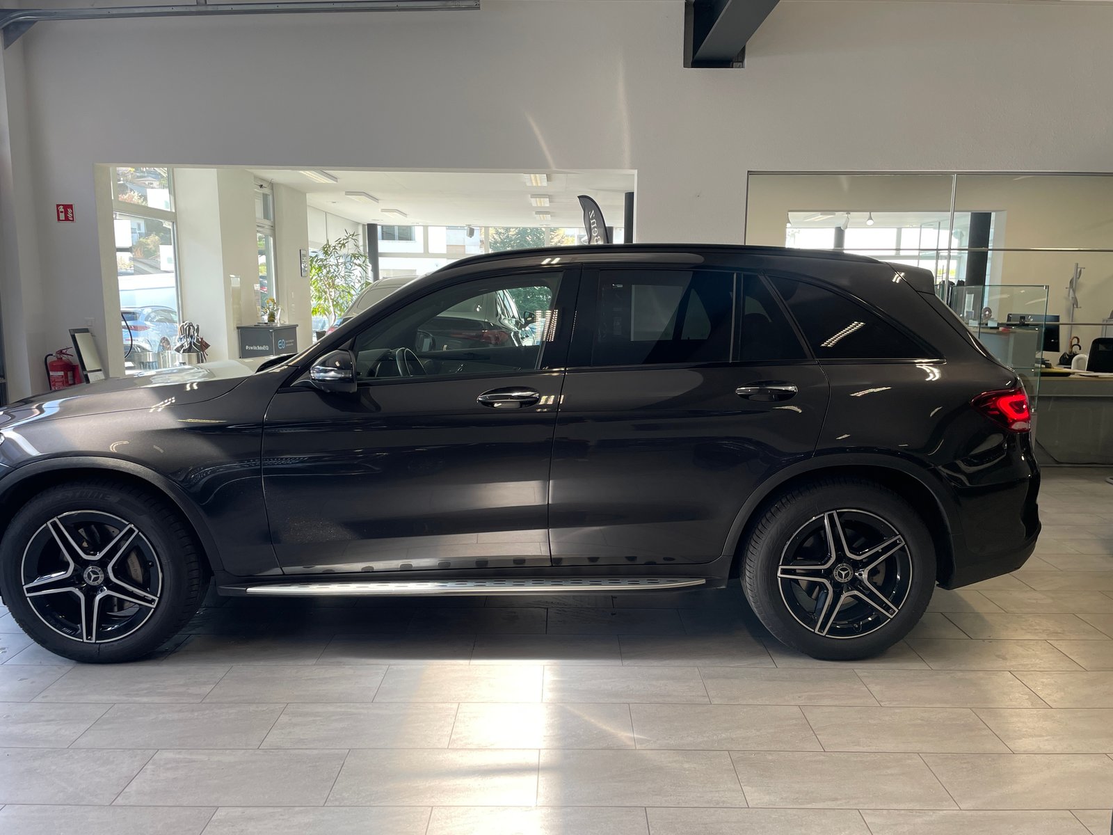 MERCEDES-BENZ GLC 220 d AMG Line 4Matic 9G-Tronic, Diesel, Occasion / Utilisé, Automatique - 5