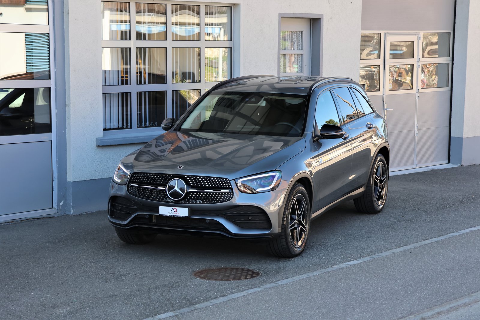 MERCEDES-BENZ GLC 220 d AMG Line 4Matic 9G-Tronic (CH) + 2.5