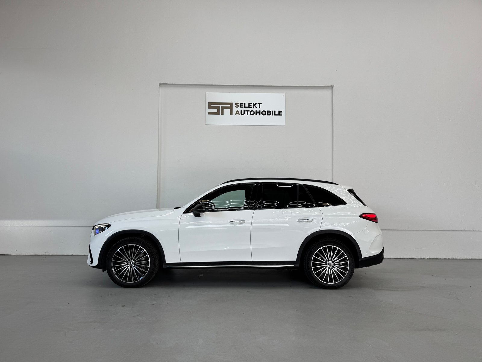 MERCEDES-BENZ GLC 220 d AMG Line 4Matic 9G-Tronic, Hybride Léger Diesel/Électricité, Occasion / Utilisé, Automatique - 4