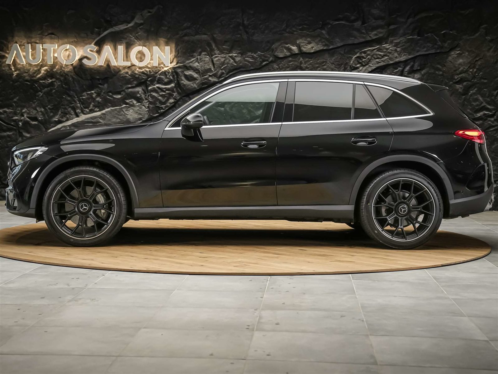 MERCEDES-BENZ GLC 220 d AMG Line 4Matic 9G-Tronic *21 Zoll*A, Diesel, Second hand / Used, Automatic - 2