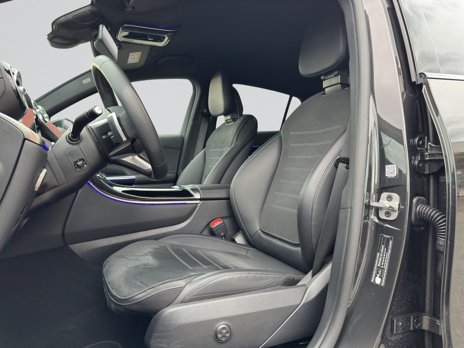 MERCEDES-BENZ GLC Coupé 220 d 4Matic AMG Night 9G-Tronic, Mild-Hybrid Diesel/Electric, Second hand / Used, Automatic - 6