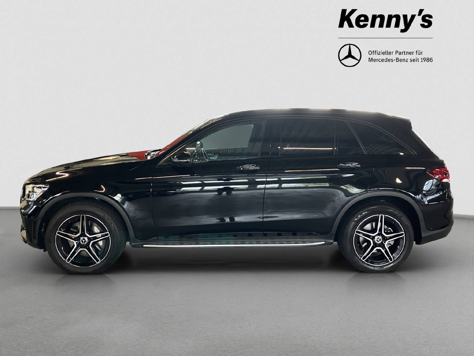 MERCEDES-BENZ GLC 220 d AMG Line 4MATIC, Diesel, Second hand / Used, Automatic - 3