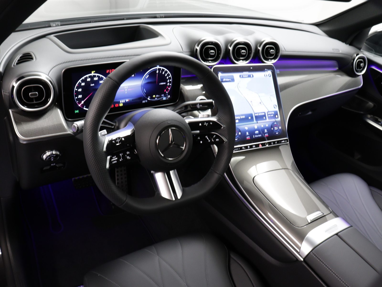MERCEDES-BENZ GLC 220 d AMG Line 4matic, Mild-Hybrid Diesel/Elektro, Occasion / Gebraucht, Automatik - 7