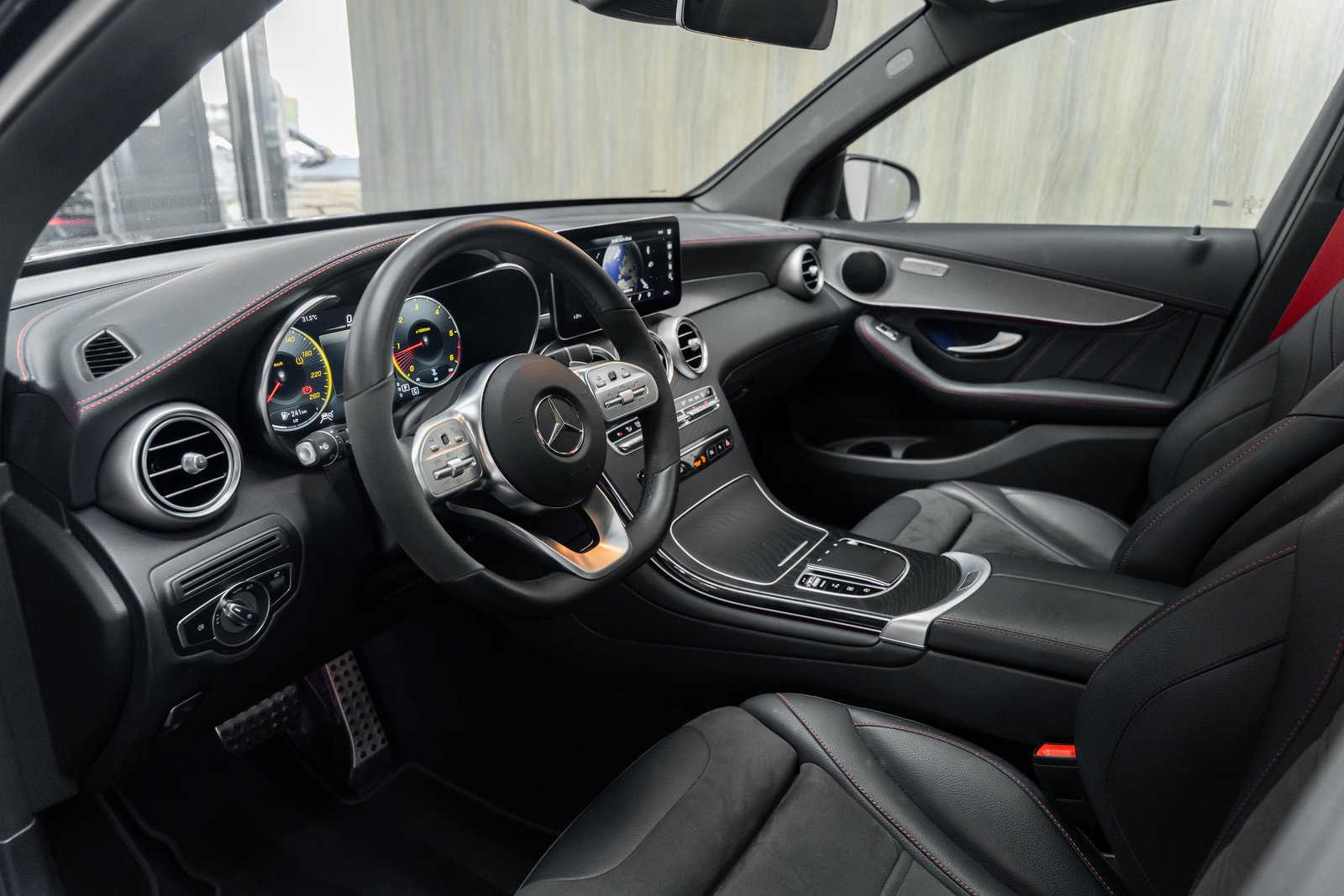 MERCEDES-BENZ GLC 220 d AMG Line 4Matic 9G-Tronic, Diesel, Second hand / Used, Automatic - 4