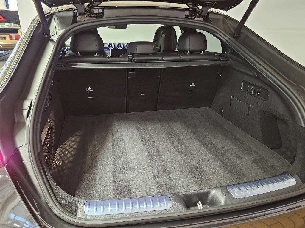 MERCEDES-BENZ GLC 220 d 4Matic AMG Line Coupé, Hybride Léger Diesel/Électricité, Voiture de démonstration, Automatique - 4