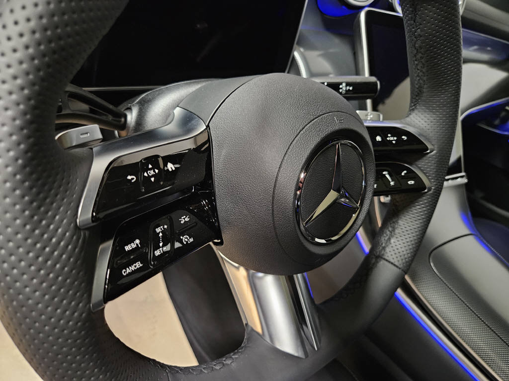 MERCEDES-BENZ GLC 220 d 4Matic AMG Line Coupé, Mild-Hybrid Diesel/Electric, Ex-demonstrator, Automatic - 7