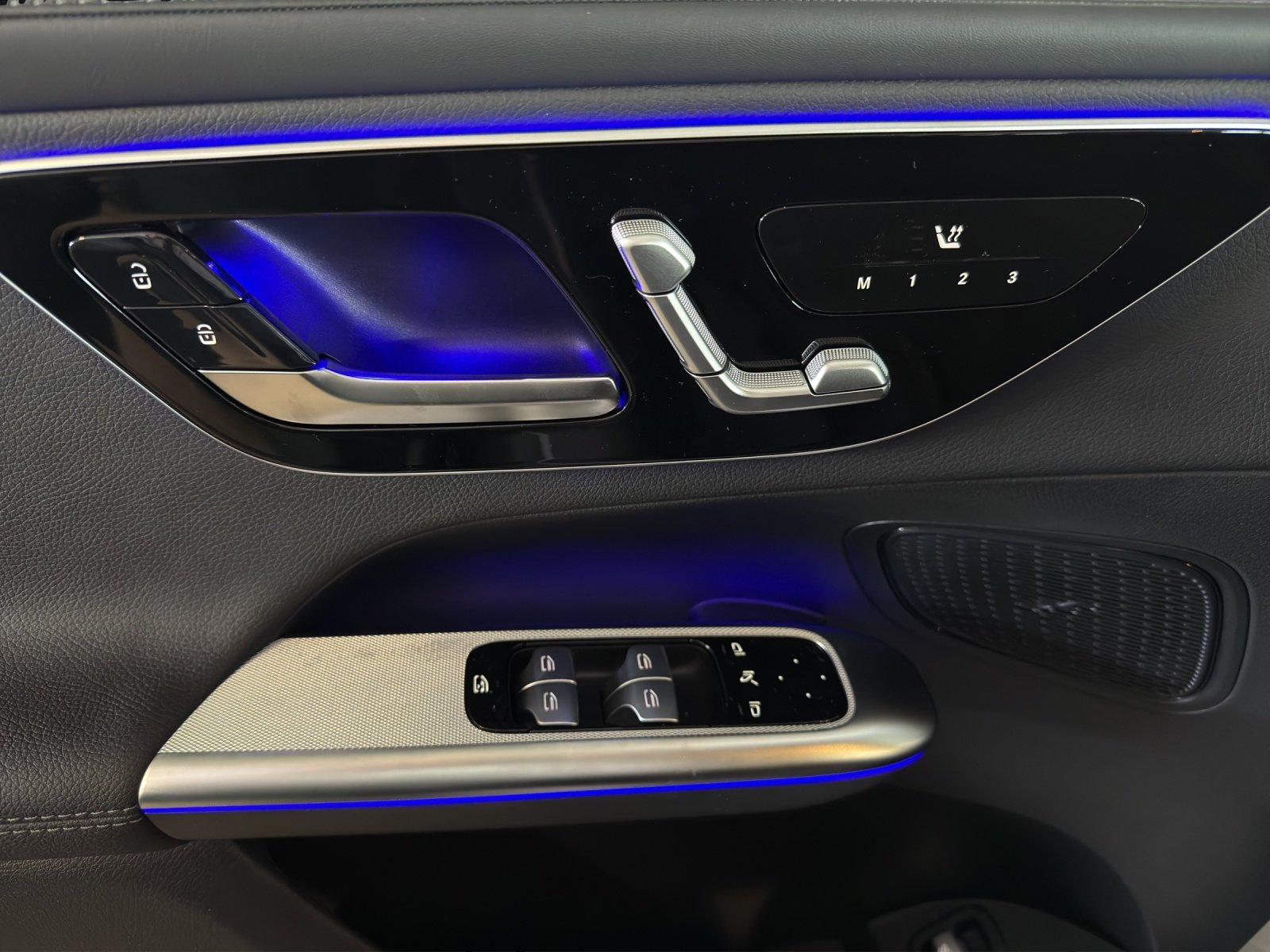 MERCEDES-BENZ GLC 220 d 4Matic 9G-Tronic, Mild-Hybrid Diesel/Elektro, Neuwagen, Automat - 6