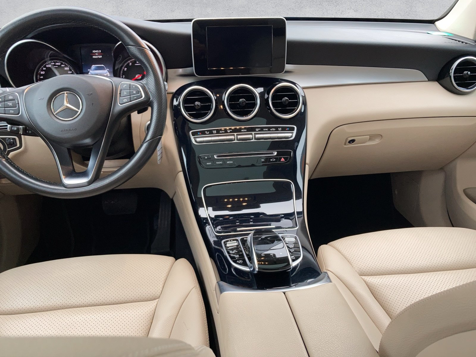 MERCEDES-BENZ GLC 250 4Matic 9G-Tronic, Petrol, Second hand / Used, Automatic - 6