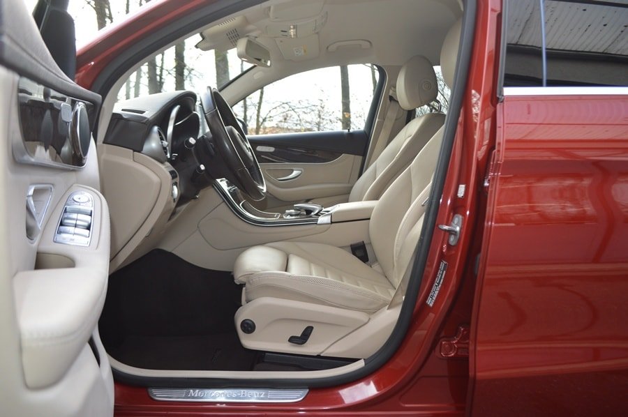 MERCEDES-BENZ GLC Coupé 250 d Exclusive 4Matic 9G-Tronic, Diesel, Occasion / Gebraucht, Automatik - 6