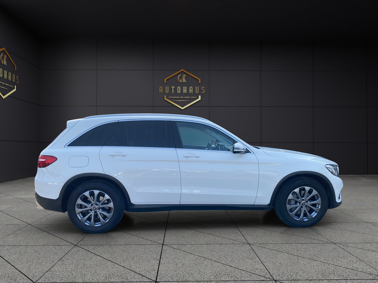 MERCEDES-BENZ GLC 250 Exclusive 4Matic 9G-Tronic, Benzina, Occasioni / Usate, Automatico - 7