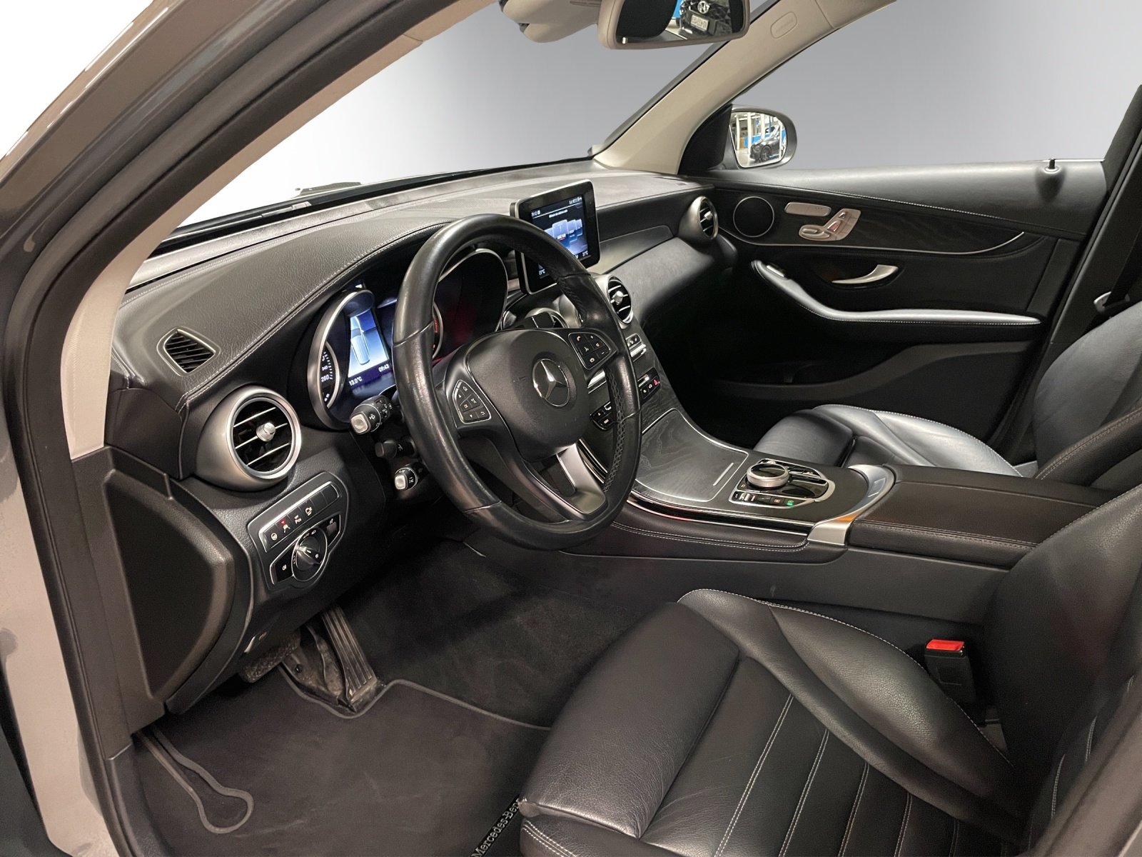 MERCEDES-BENZ GLC 250 AMG Line 4Matic 9G-Tronic, Benzina, Occasioni / Usate, Automatico - 7