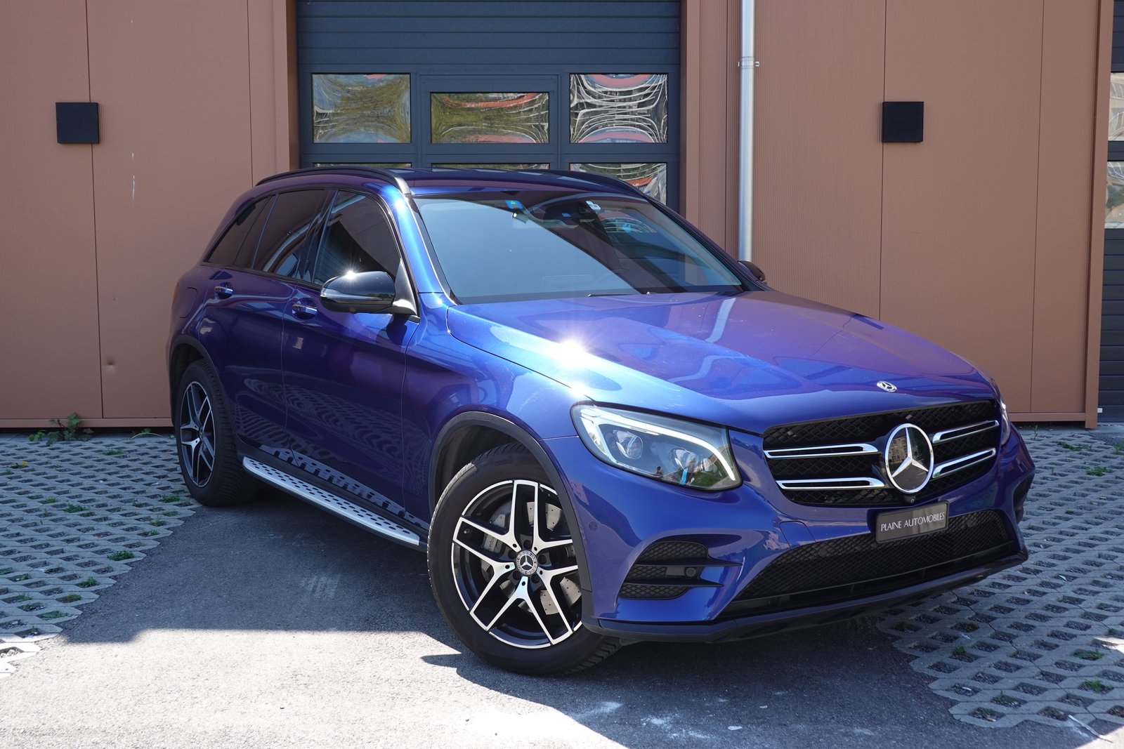 MERCEDES-BENZ GLC 250 d AMG Line 4Matic - * Tempomat * Sièg