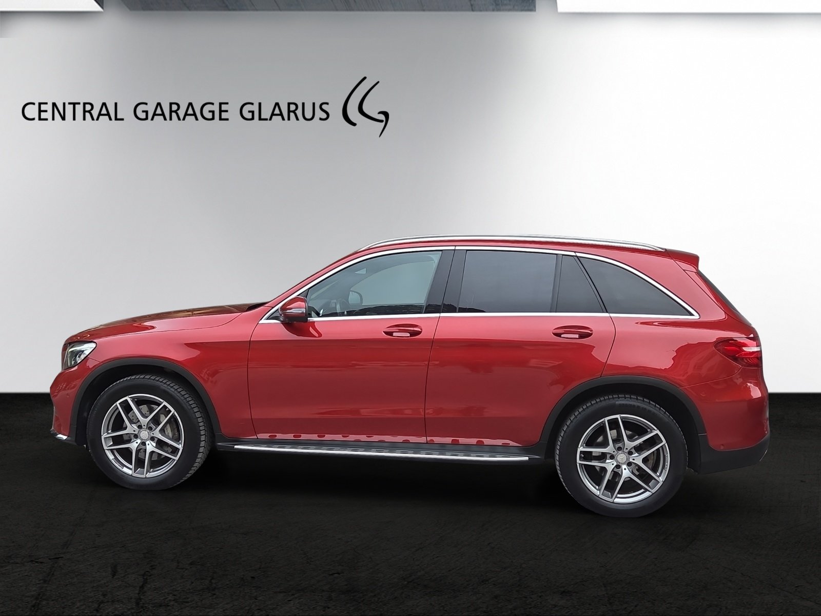 MERCEDES-BENZ GLC 250 AMG Line 4Matic 9G-Tronic, Benzin, Occasion / Gebraucht, Automatik - 4