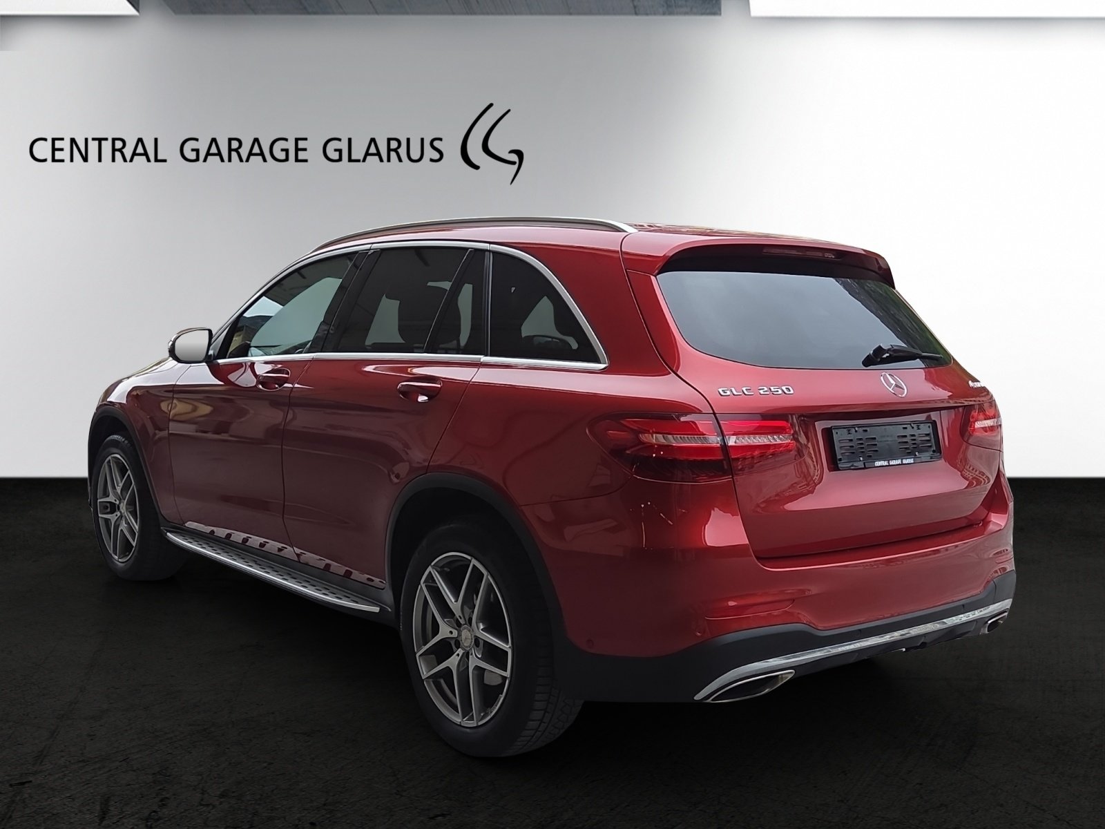 MERCEDES-BENZ GLC 250 AMG Line 4Matic 9G-Tronic, Benzin, Occasion / Gebraucht, Automatik - 7