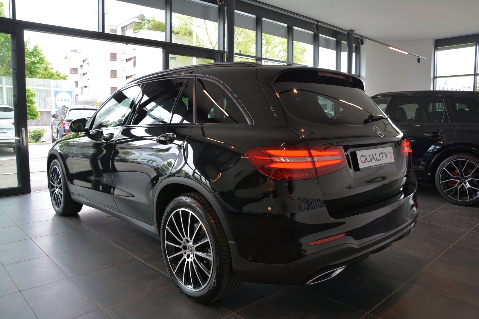 MERCEDES-BENZ GLC 250 d AMG Line 4Matic 9G-Tronic, Diesel, Second hand / Used, Automatic - 4