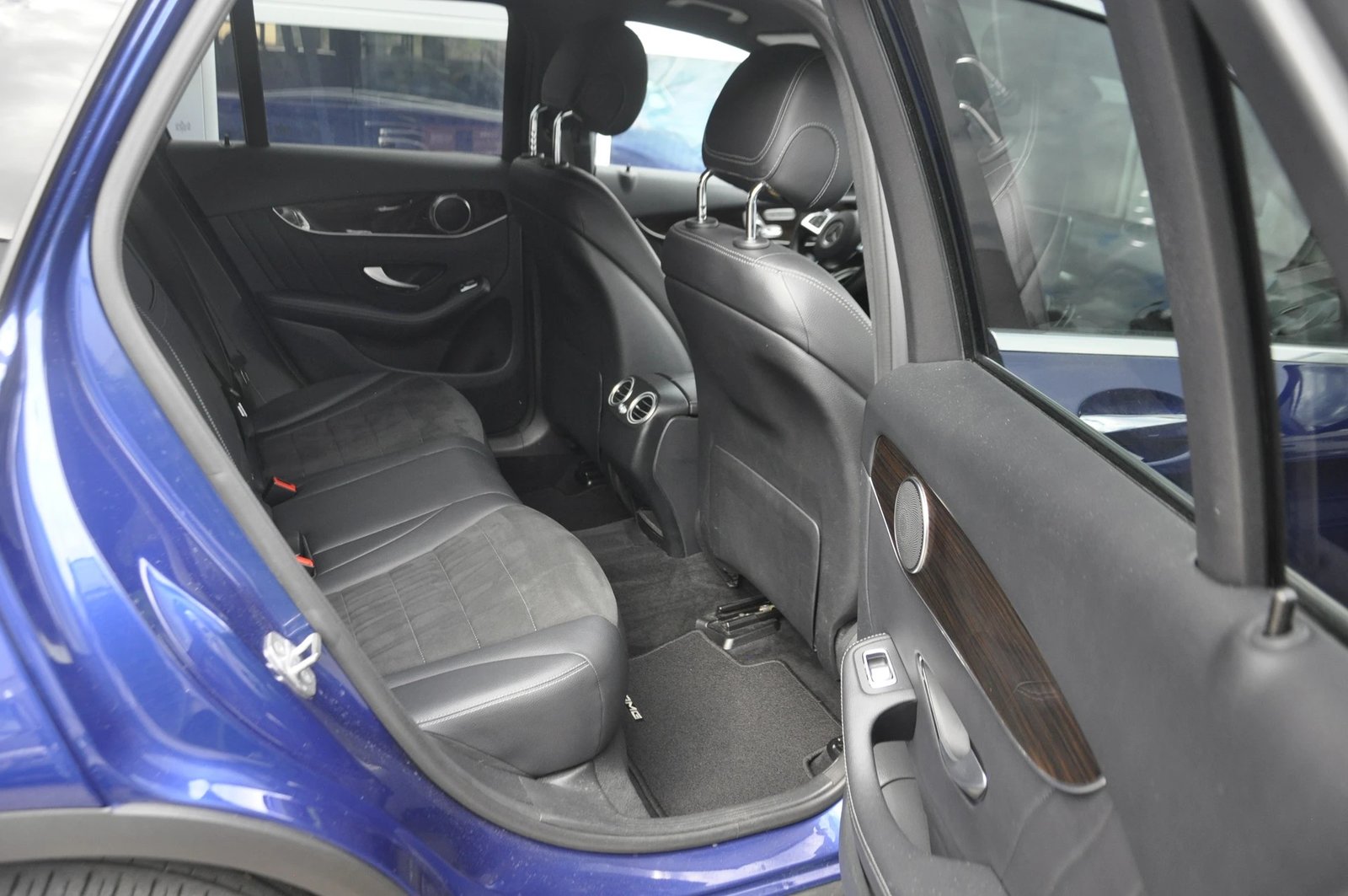 MERCEDES-BENZ GLC 250 d AMG Line 4Matic 9G-Tronic, Diesel, Occasion / Gebraucht, Automatik - 6