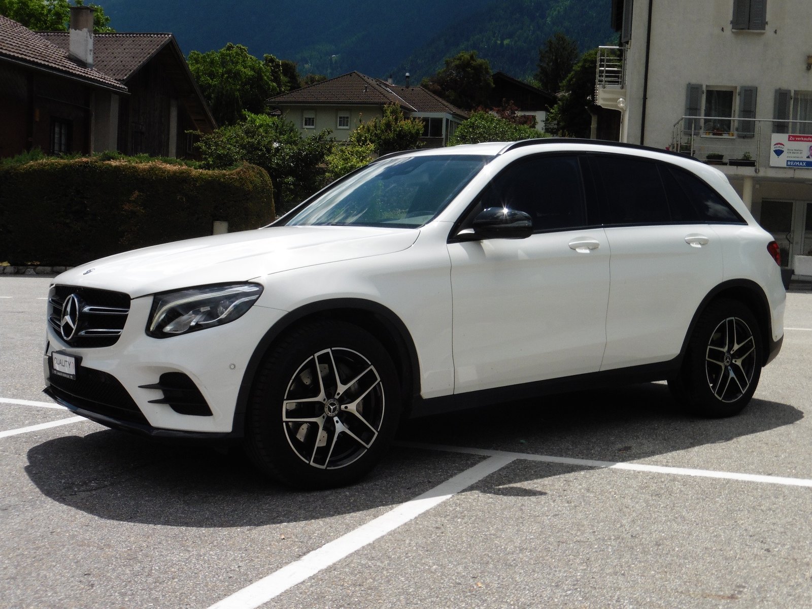 MERCEDES-BENZ GLC 250 d AMG Line 4Matic 9G-Tronic