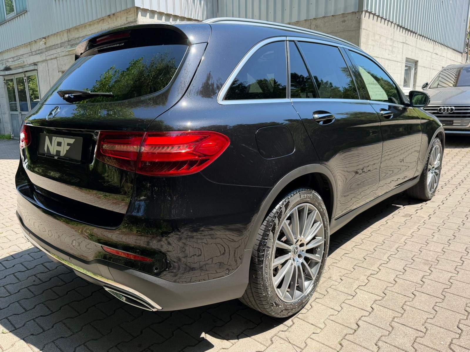 MERCEDES-BENZ GLC 250 d AMG Line 4Matic 9G-Tronic, Diesel, Second hand / Used, Automatic - 5