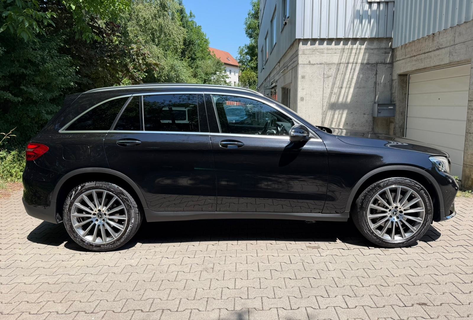 MERCEDES-BENZ GLC 250 d AMG Line 4Matic 9G-Tronic, Diesel, Second hand / Used, Automatic - 6