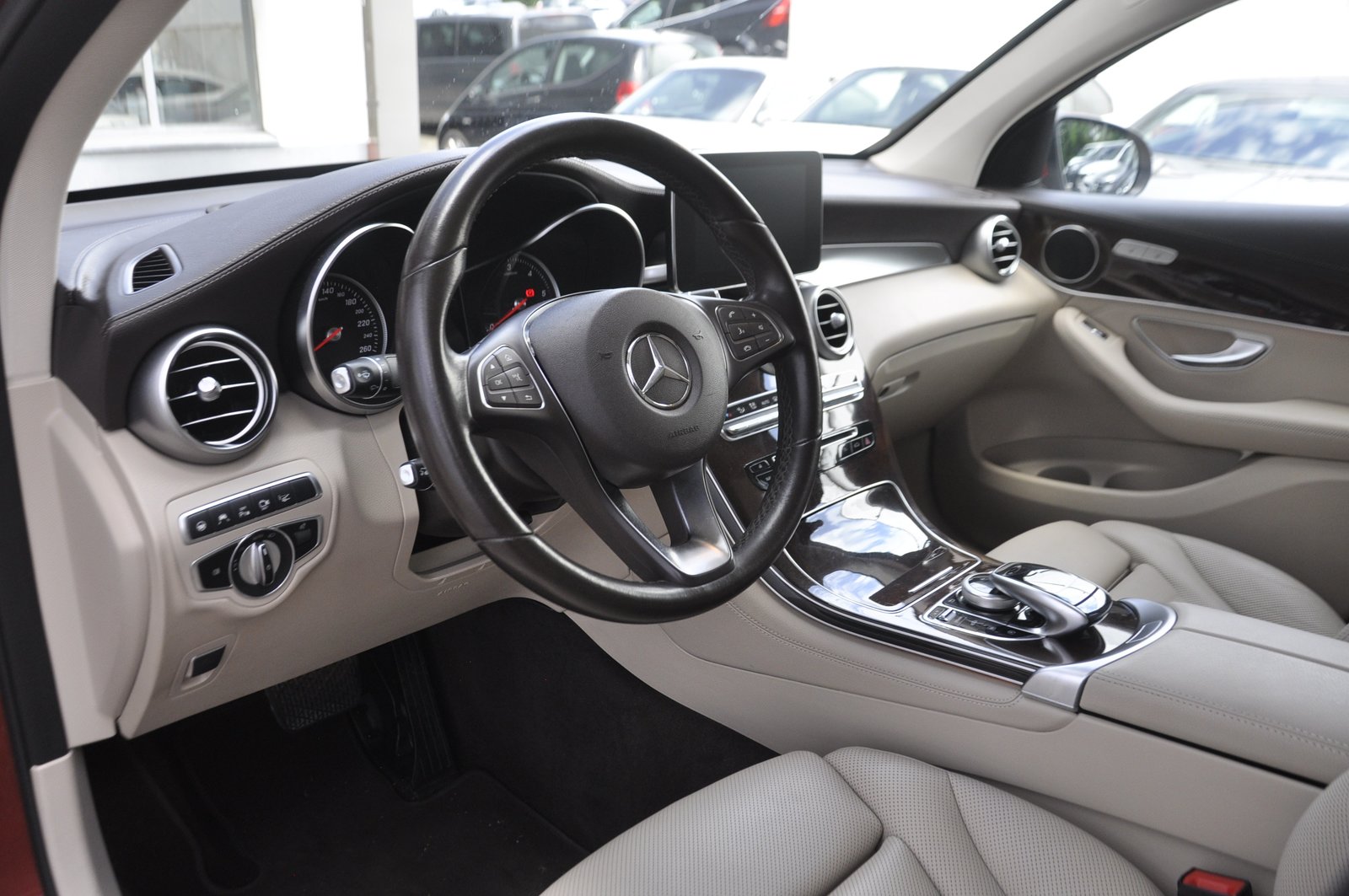 MERCEDES-BENZ GLC Coupé 250 d Exclusive 4Matic 9G-Tronic, Diesel, Occasion / Gebraucht, Automatik - 6
