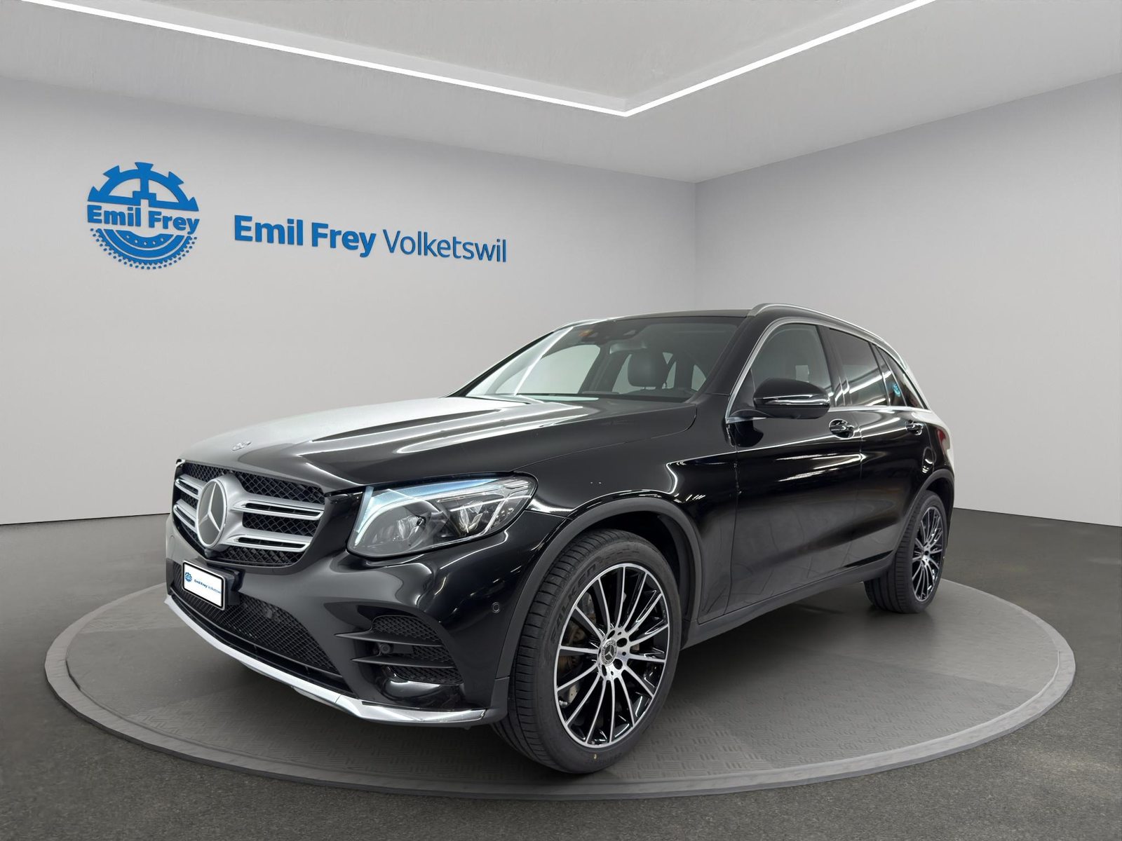 MERCEDES-BENZ GLC 250 AMG Line 4m