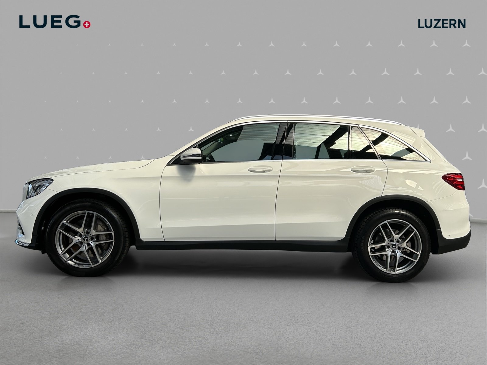 MERCEDES-BENZ GLC 250 AMG Line 4Matic 9G-Tronic, Essence, Occasion / Utilisé, Automatique - 2