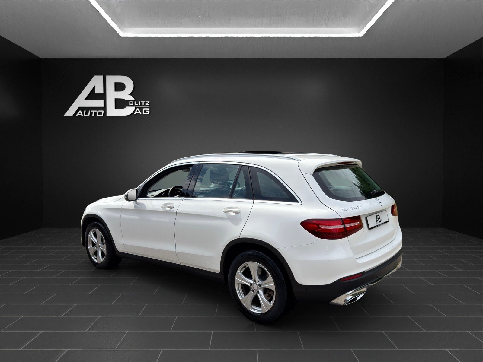 MERCEDES-BENZ GLC 250 d Exclusive 4Matic 9G-Tronic, Diesel, Occasion / Utilisé, Automatique - 3