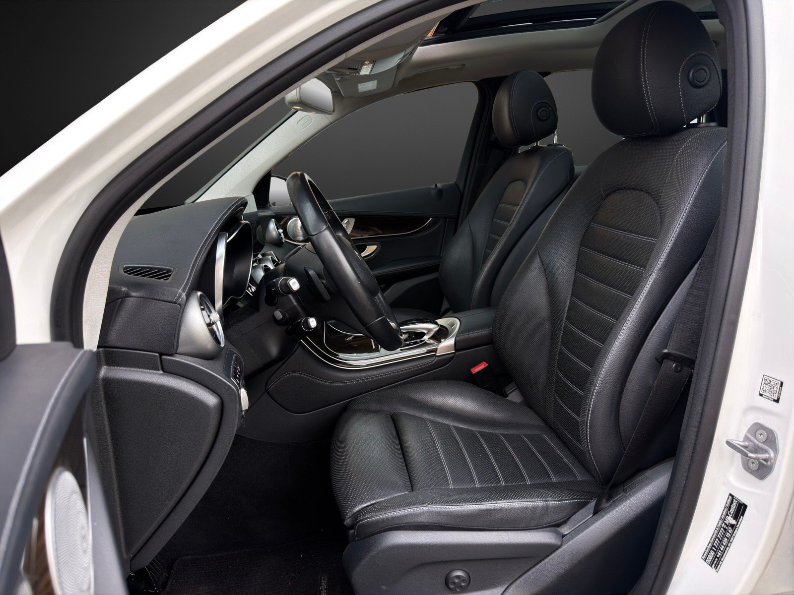 MERCEDES-BENZ GLC 250 d Exclusive 4Matic 9G-Tronic, Diesel, Occasion / Utilisé, Automatique - 7