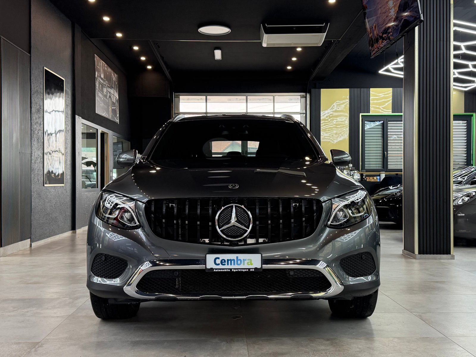 MERCEDES-BENZ GLC 250 d Exclusive 4Matic 9G-Tronic, Diesel, Second hand / Used, Automatic - 2