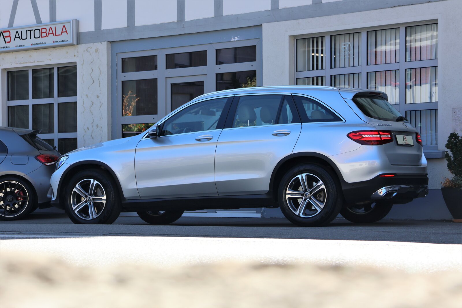 MERCEDES-BENZ GLC 250 d Exclusive 4Matic 9G-Tronic, Diesel, Second hand / Used, Automatic - 4