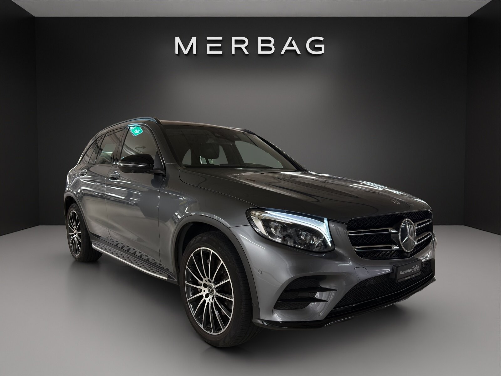 MERCEDES-BENZ GLC 250 AMG Line 4Matic 9G-Tronic