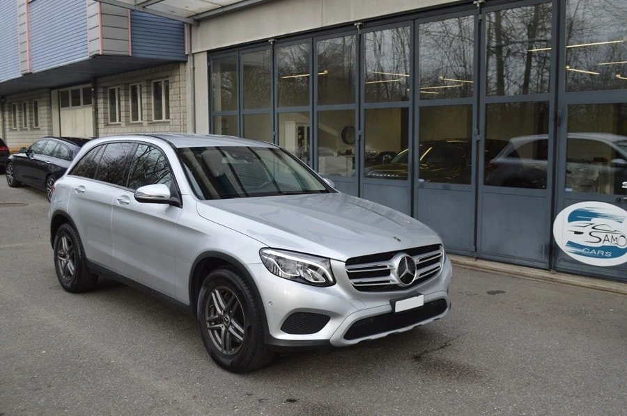 MERCEDES-BENZ GLC 250 4Matic 9G-Tronic, Benzin, Occasion / Gebraucht, Automat - 3