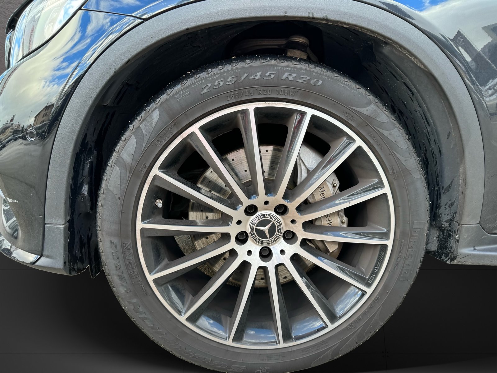 MERCEDES-BENZ GLC 300 Coupé AMG Line 4Matic 9G-Tronic, Benzin, Occasion / Gebraucht, Automat - 4