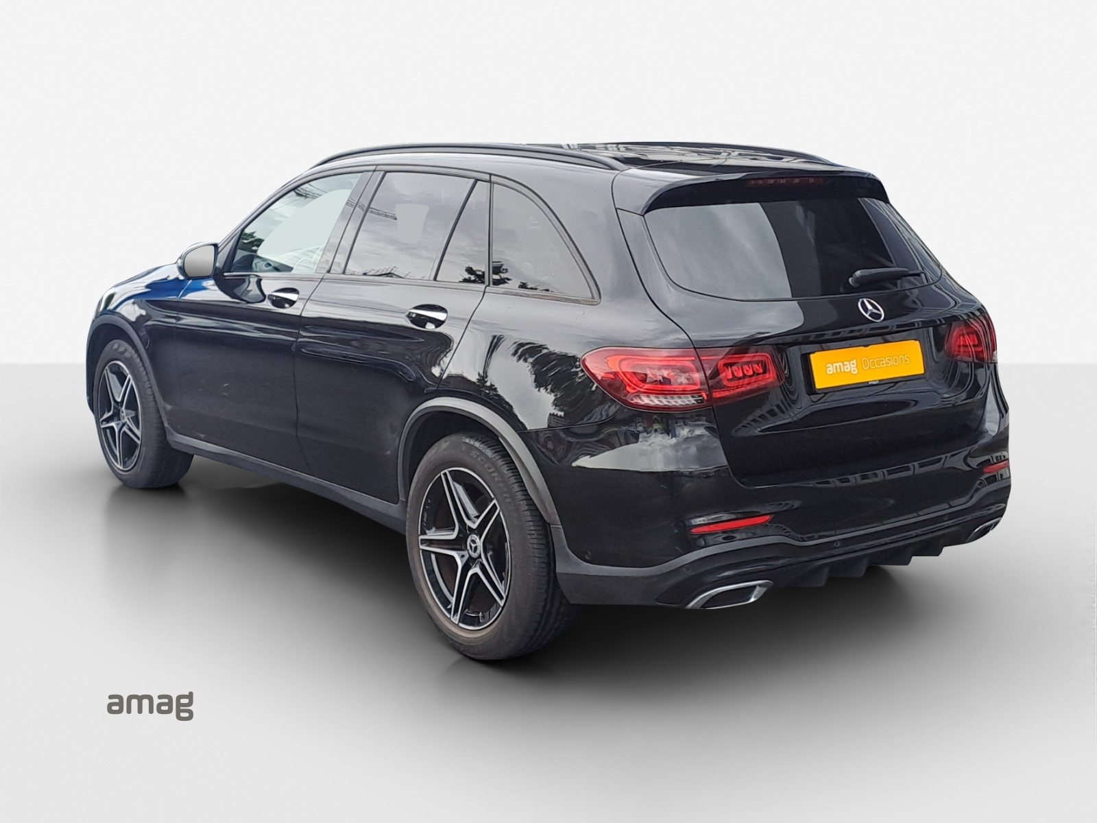 MERCEDES-BENZ GLC 300 AMG Line 4Matic, Petrol, Second hand / Used, Automatic - 3