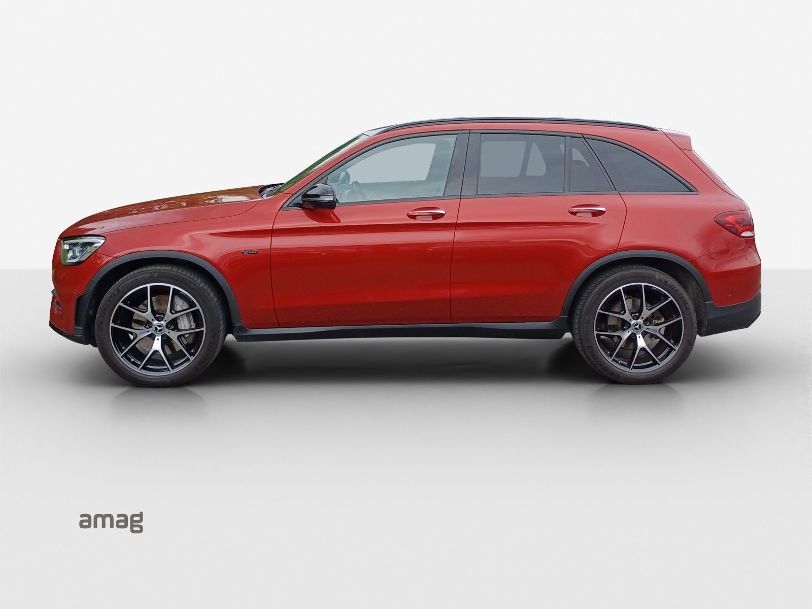 MERCEDES-BENZ GLC 300 e AMG Line 4Matic, Petrol, Second hand / Used, Automatic - 2