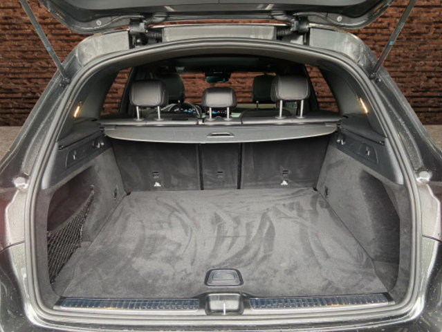 MERCEDES-BENZ GLC 300 d AMG Line 4Matic, Second hand / Used, Automatic - 7