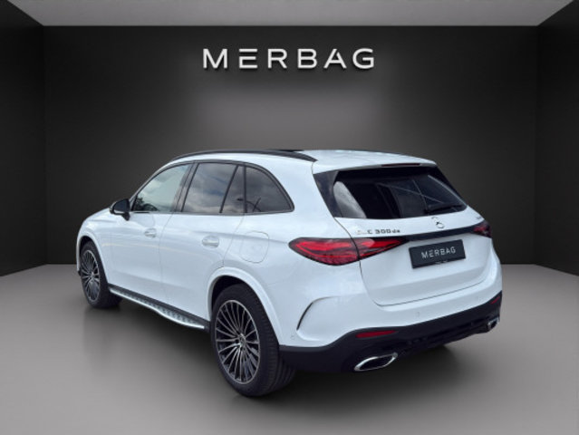MERCEDES-BENZ GLC 300 de 4M 9G-Tronic, Plug-in-Hybrid Diesel/Elettrica, Auto nuove, Automatico - 2