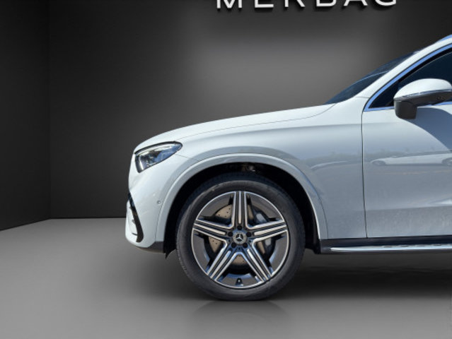 MERCEDES-BENZ GLC 300 de 4M 9G-Tronic, Plug-in-Hybrid Diesel/Elettrica, Auto nuove, Automatico - 6