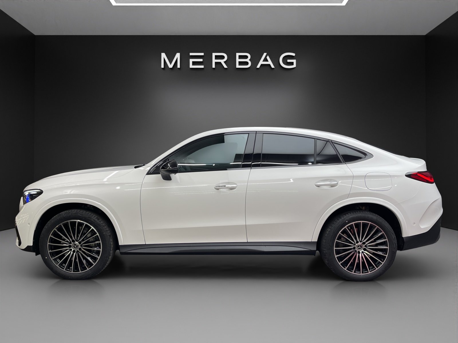 MERCEDES-BENZ GLC Coupé 300 e 4M EQ Star, Plug-in-Hybrid Benzina/Elettrica, Auto nuove, Automatico - 3