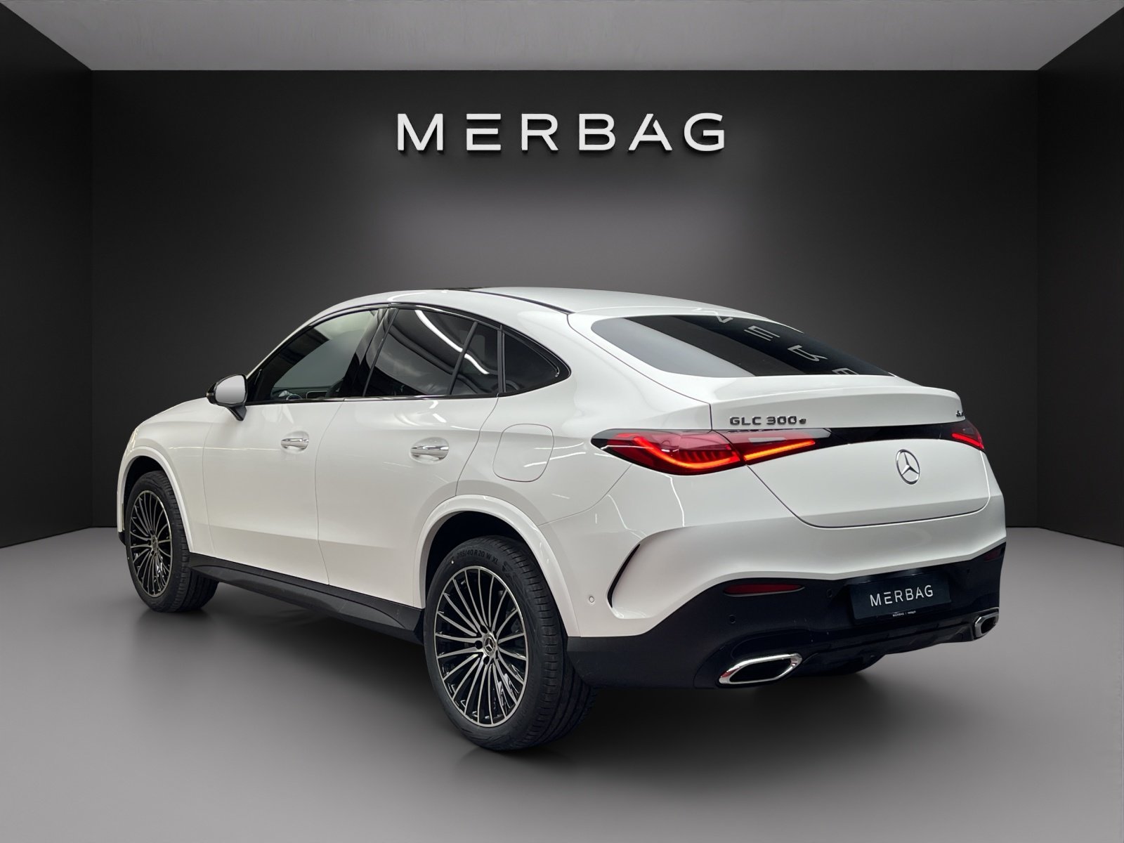 MERCEDES-BENZ GLC Coupé 300 e 4M EQ Star, Plug-in-Hybrid Benzina/Elettrica, Auto nuove, Automatico - 4