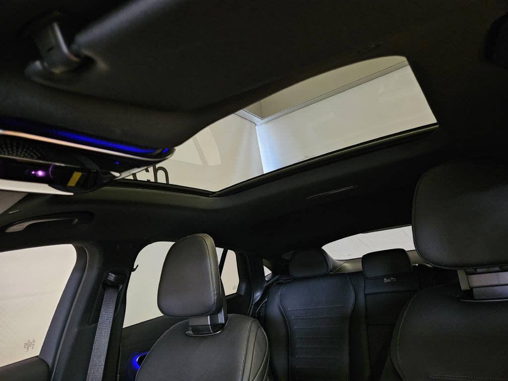 MERCEDES-BENZ GLC 300 4Matic AMG Line Coupé, Mild-Hybrid Petrol/Electric, New car, Automatic - 5