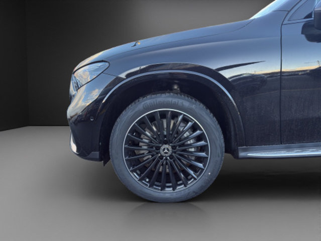 MERCEDES-BENZ GLC Coupé 300 e 4M 9G-T, Plug-in-Hybrid Benzin/Elektro, Neuwagen, Automatik - 5
